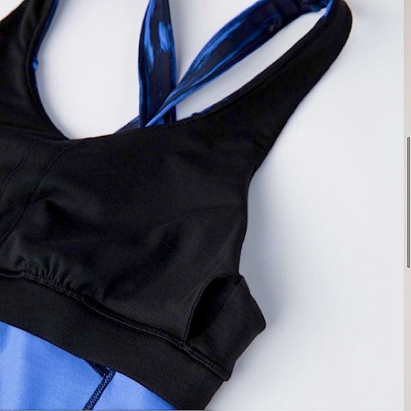 LULULEMON Kanto Catch Me Tank in Color “Painted Animal Sprinkler Black”, Size 4 - Picture 6 of 6